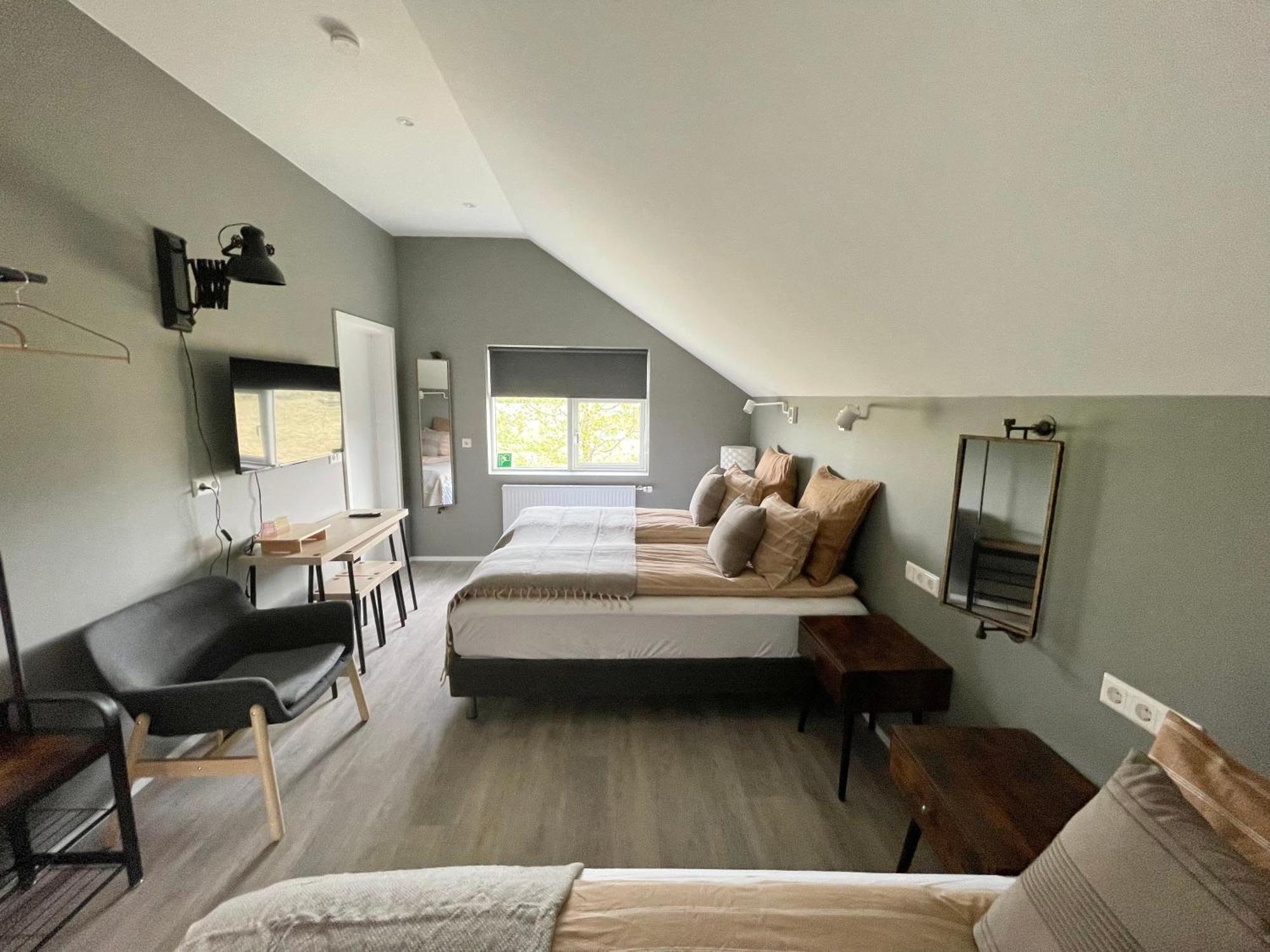 Lindarholl Guesthouse Stori-Bakki Экстерьер фото