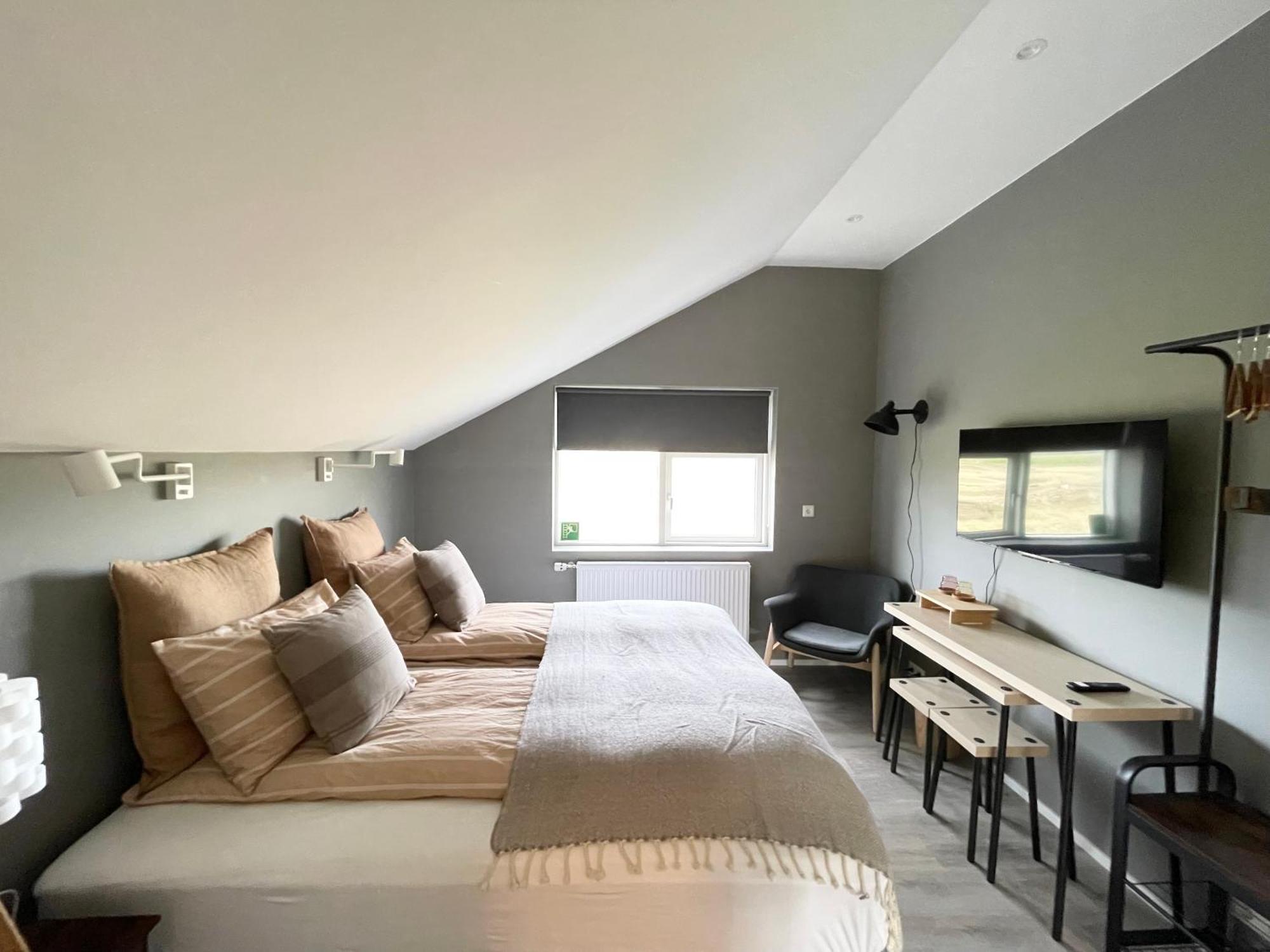 Lindarholl Guesthouse Stori-Bakki Экстерьер фото
